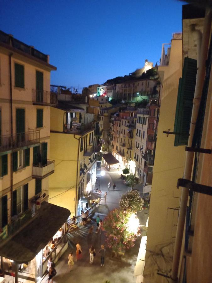 Controvento Al Mare Apartment Riomaggiore Bagian luar foto